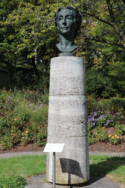 Cosima-Wagner-Denkmal