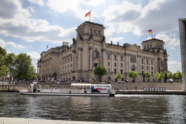 Reichstagsgebäude