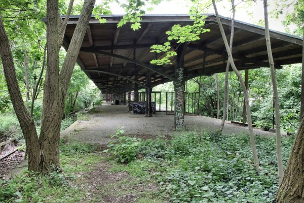 Bahnhof Gartenfeld