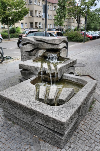 Brunnen Wüsthoffstraße