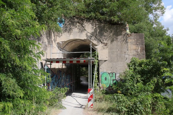 Friedhofsbahnbrücke