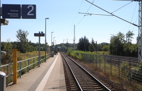 Bahnhof Paulinenaue