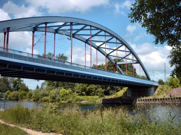 Bahnbrücke