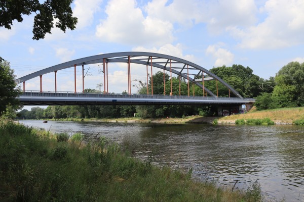 Bahnbrücke