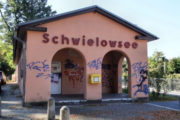 Bahnhof