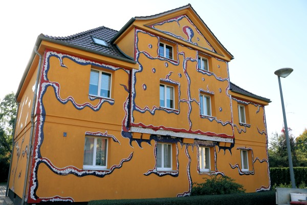 Kurze Straße - Fassadenmosaik