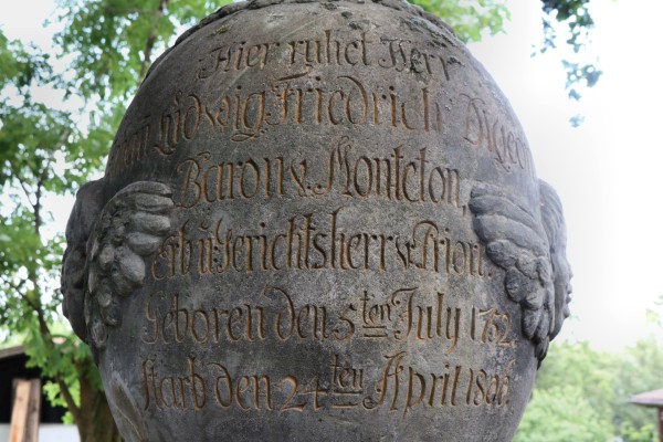 Denkmal Monteton