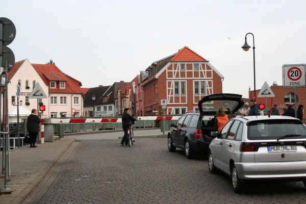 Kirchenstraße - Drehbrücke