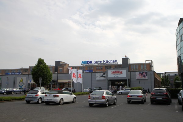 Einkaufszentrum Hoffmannstraße