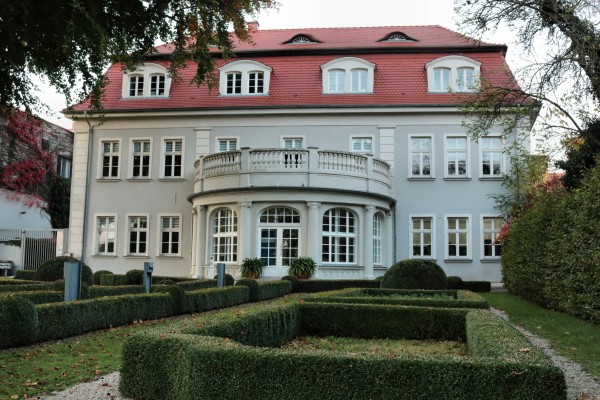 Villa Wallstraße