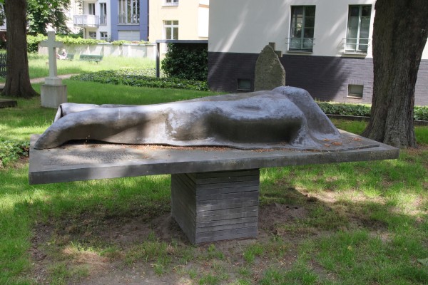 Massengrabdenkmal
