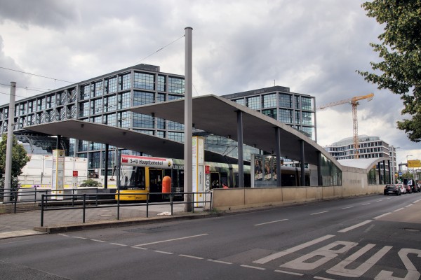 Straßenbahnhaltestelle